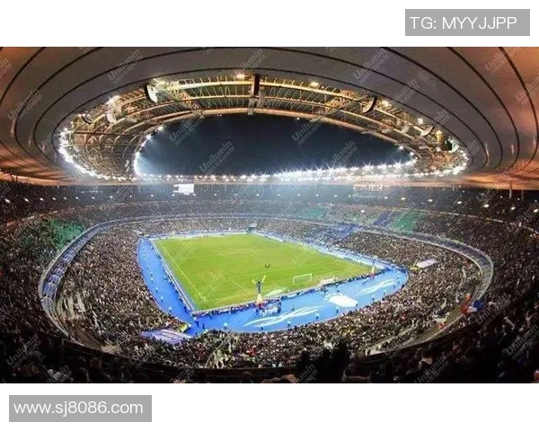 足球巨星亲临杭州引爆球迷热情全城互动点燃体育激情